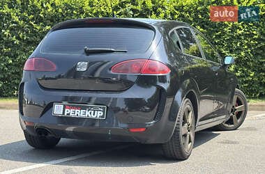 Хэтчбек SEAT Leon 2006 в 