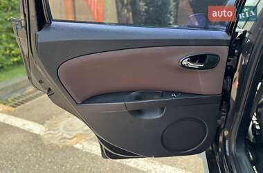 Хэтчбек SEAT Leon 2006 в 
