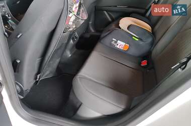 Хэтчбек SEAT Leon 2013 в 