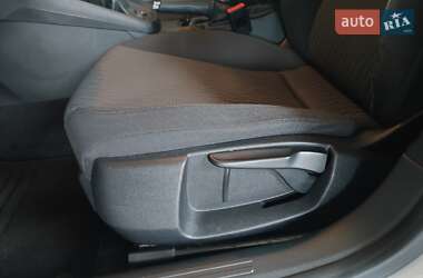 Хэтчбек SEAT Leon 2013 в 