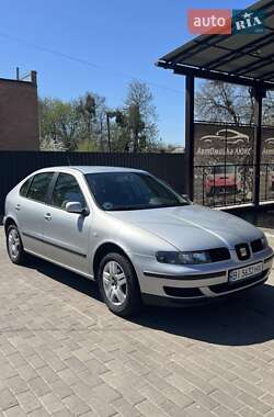 Хэтчбек SEAT Leon 2002 в Лубнах