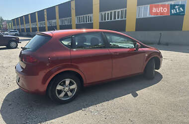 Хэтчбек SEAT Leon 2009 в 