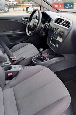 Хэтчбек SEAT Leon 2007 в 