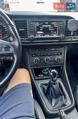 Хэтчбек SEAT Leon 2014 в 
