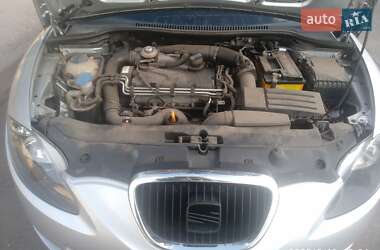 Хэтчбек SEAT Leon 2007 в 