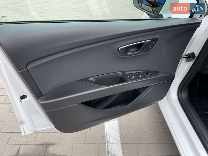 Универсал SEAT Leon 2014 в Киеве фото 22 Универсал SEAT Leon 2014 в Киеве