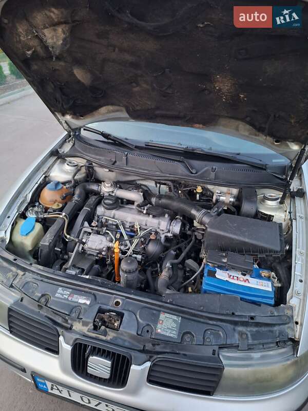 Хэтчбек SEAT Leon 2000 в Тысменице фото 4 Хэтчбек SEAT Leon 2000 в Тысменице