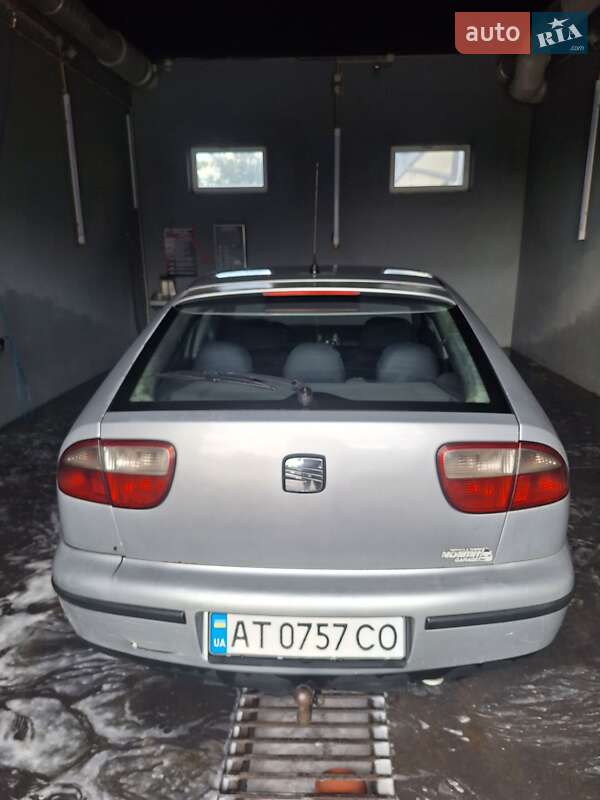 Хэтчбек SEAT Leon 2000 в Тысменице фото 25 Хэтчбек SEAT Leon 2000 в Тысменице