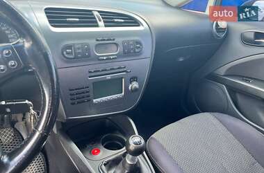 Хэтчбек SEAT Leon 2007 в 