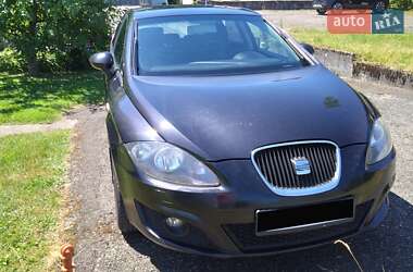 Хетчбек SEAT Leon 2011 в Львові