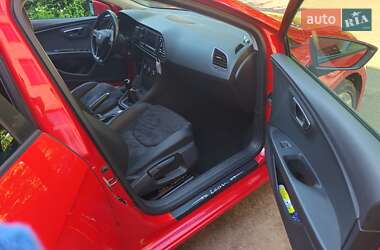 Хэтчбек SEAT Leon 2013 в 
