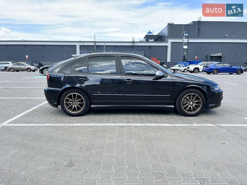 Хэтчбек SEAT Leon 2005 в Киеве фото 2 Хэтчбек SEAT Leon 2005 в Киеве