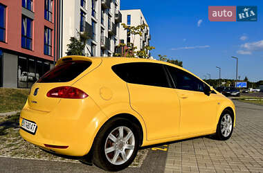 Хэтчбек SEAT Leon 2007 в Мукачево