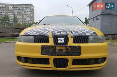 Хетчбек SEAT Leon 2004 в 