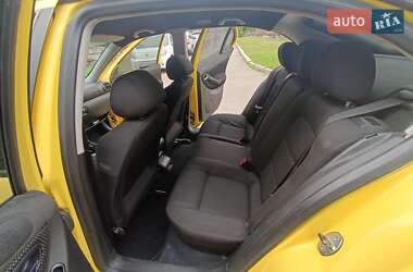 Хетчбек SEAT Leon 2004 в 