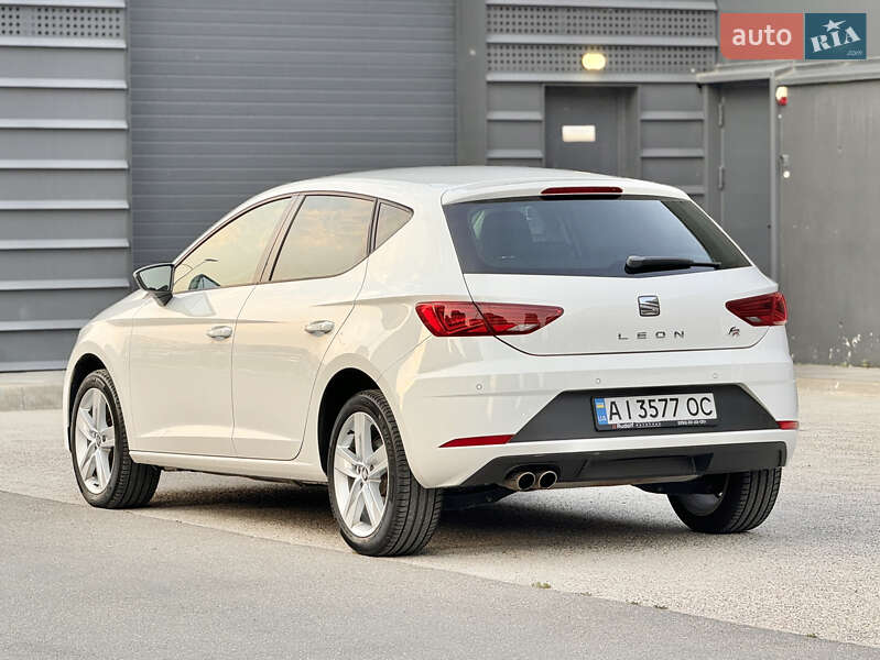 Хэтчбек SEAT Leon 2018 в Киеве