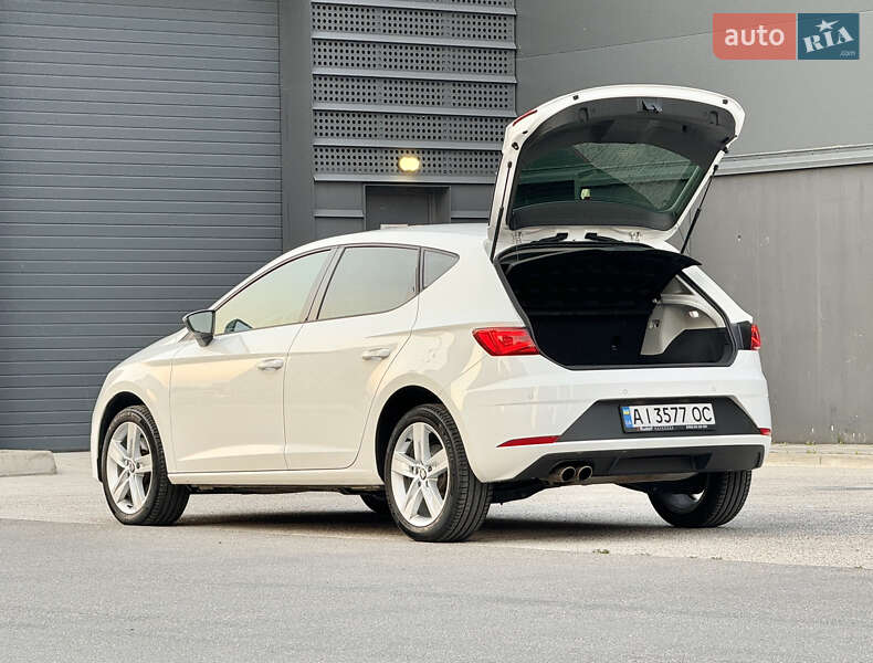 Хэтчбек SEAT Leon 2018 в Киеве