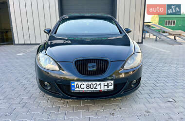 Хэтчбек SEAT Leon 2005 в 