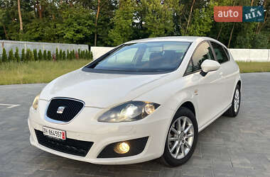 Хэтчбек SEAT Leon 2009 в 
