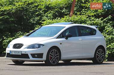 Хэтчбек SEAT Leon 2010 в 