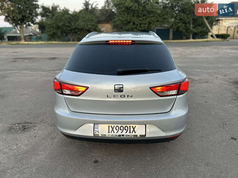 Универсал SEAT Leon 2014 в Черкассах