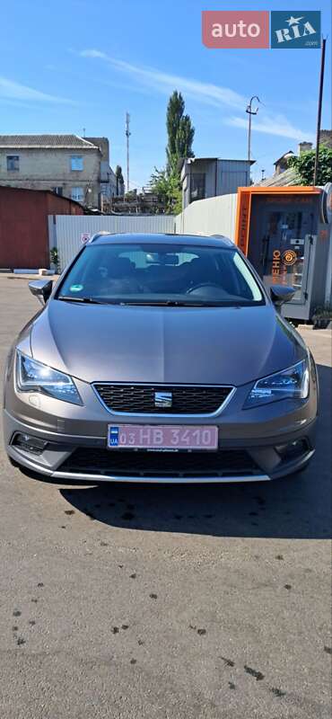 Универсал SEAT Leon 2015 в Киеве