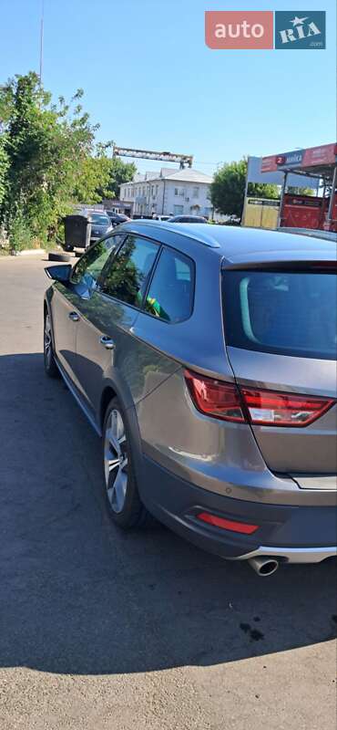 Универсал SEAT Leon 2015 в Киеве