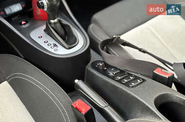 Хэтчбек SEAT Leon 2010 в 