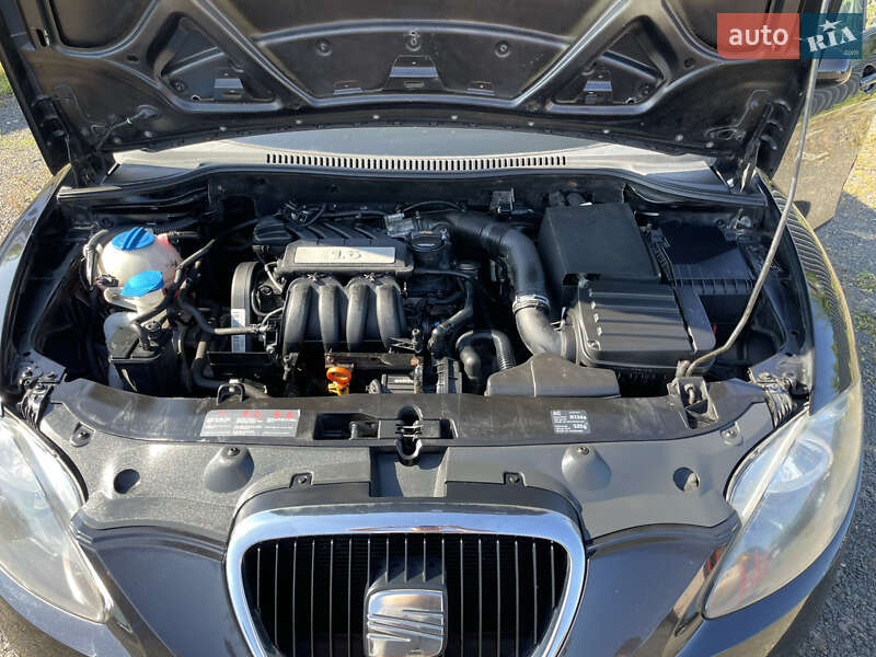 Хетчбек SEAT Leon 2007 в Луцьку