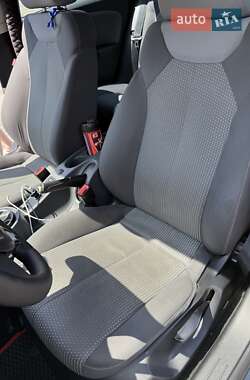 Хэтчбек SEAT Leon 2010 в 