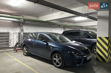 Хетчбек SEAT Leon 2006 в Києві