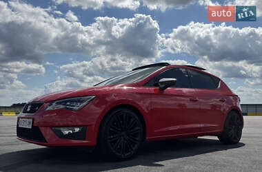 Хэтчбек SEAT Leon 2013 в Киеве