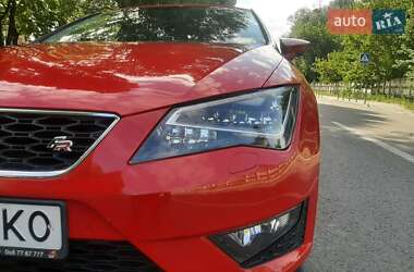 Хэтчбек SEAT Leon 2013 в 