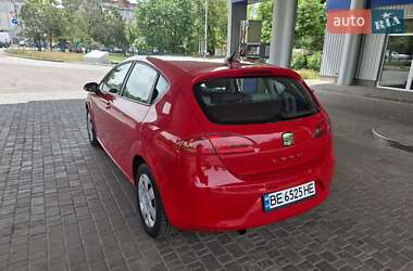 Хэтчбек SEAT Leon 2005 в 