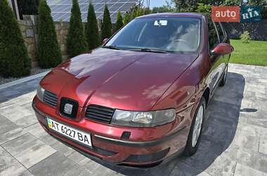 Хэтчбек SEAT Leon 2003 в 