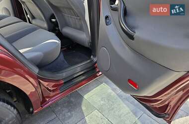 Хэтчбек SEAT Leon 2003 в 