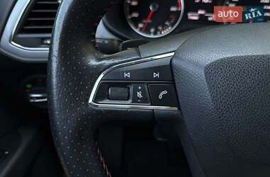 Хэтчбек SEAT Leon 2014 в 