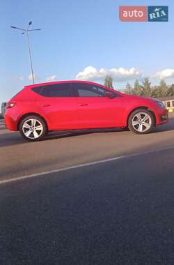 Хэтчбек SEAT Leon 2014 в 