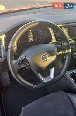 Хэтчбек SEAT Leon 2014 в 