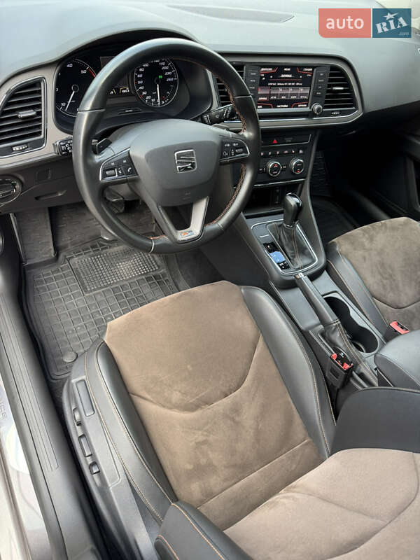 Универсал SEAT Leon 2016 в Киеве