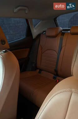 Хэтчбек SEAT Leon 2013 в 