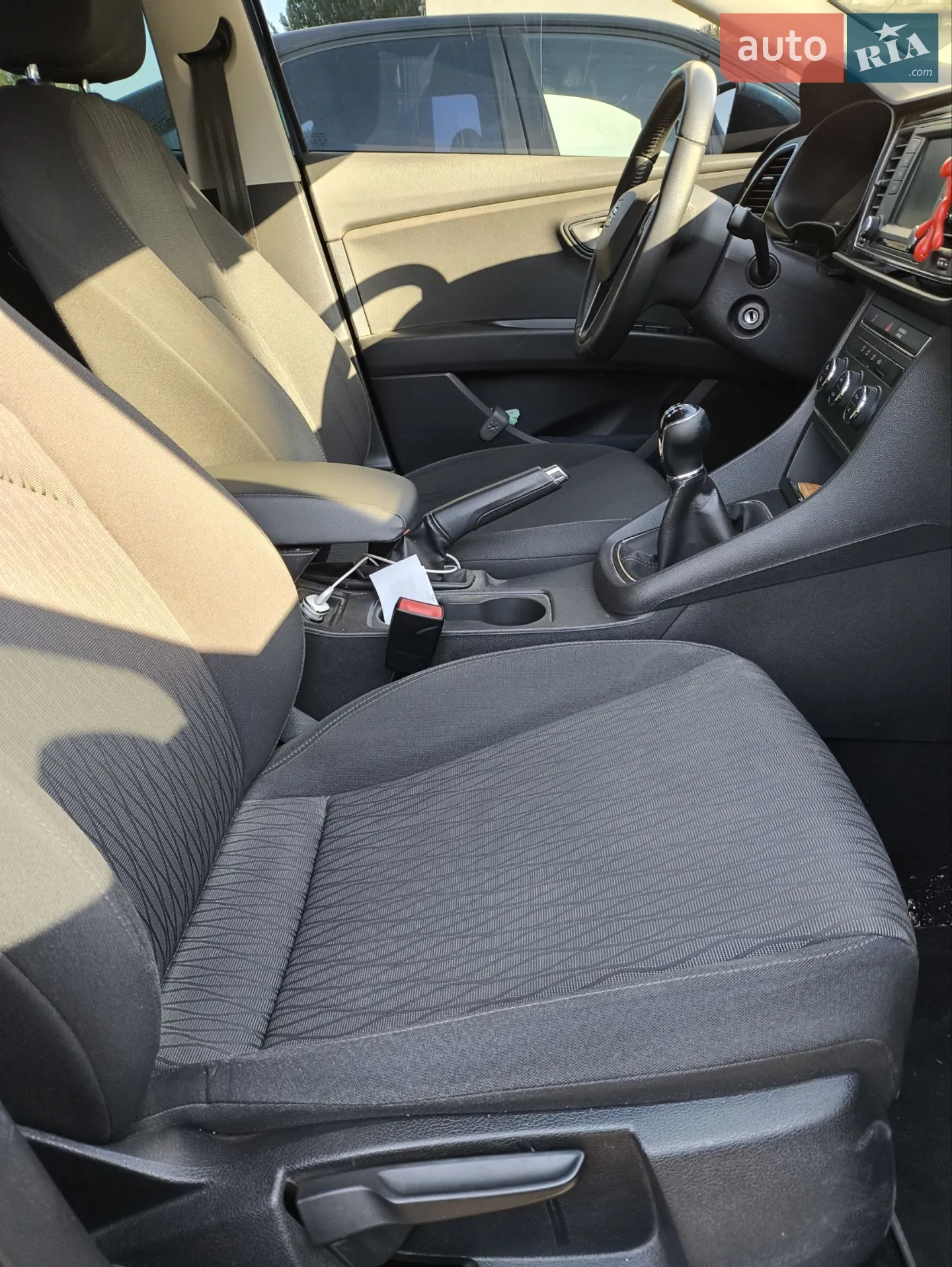 2014 SEAT Leon - мініатюра 13