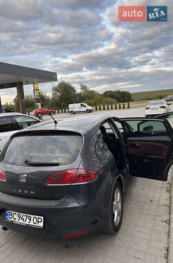Хэтчбек SEAT Leon 2007 в 