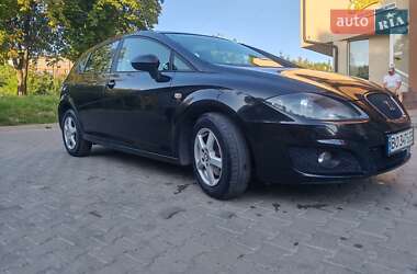 Хетчбек SEAT Leon 2011 в Тернополі