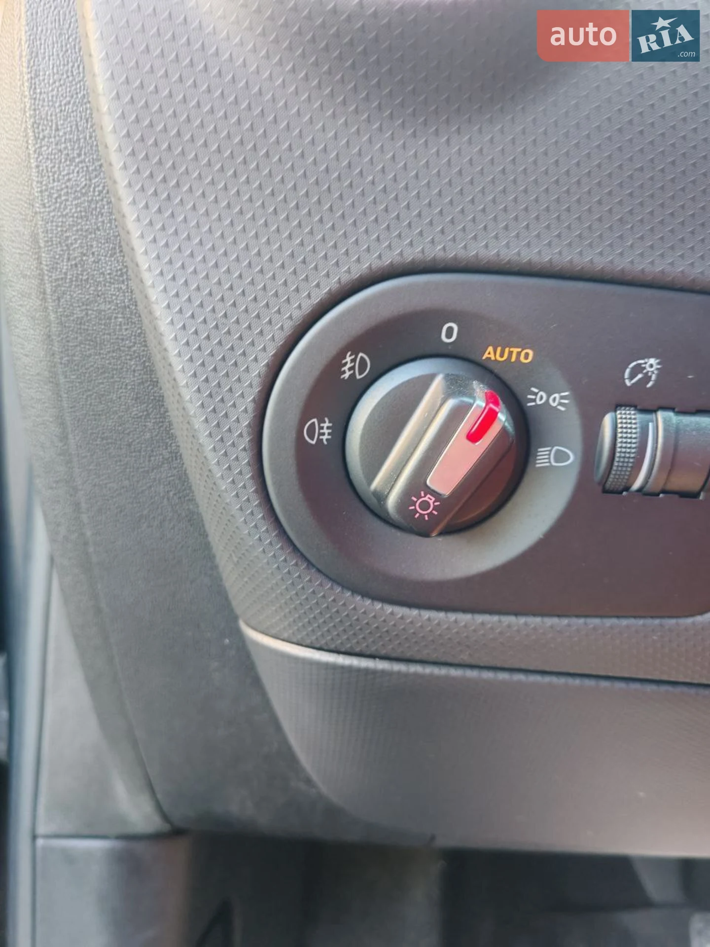 2011 SEAT Leon - мініатюра 19