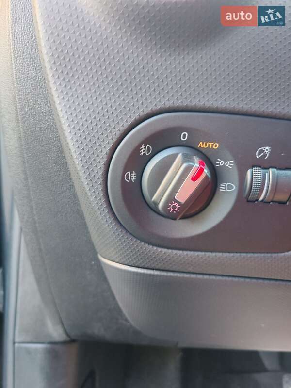 Хэтчбек SEAT Leon 2011 в Тернополе фото 19 Хэтчбек SEAT Leon 2011 в Тернополе