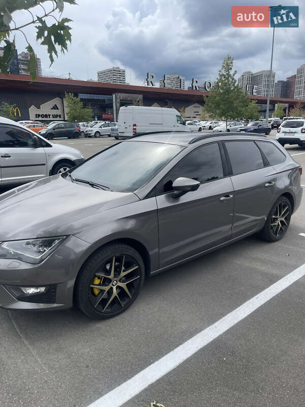 Универсал SEAT Leon 2013 в Киеве