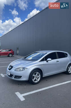 Хэтчбек SEAT Leon 2007 в 