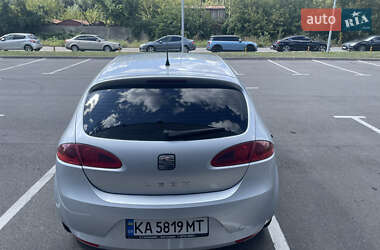 Хэтчбек SEAT Leon 2007 в 