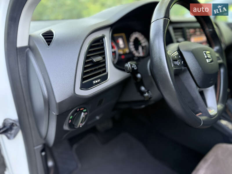 Універсал SEAT Leon 2014 в Рівному